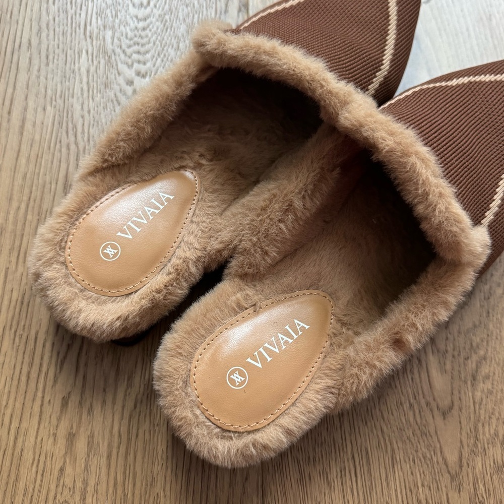 Vivaia - Tina Pointed-Toe Heeled Fluffy Mules - Size 37 - Brown & Tan - EUC+ - Picture 4 of 7